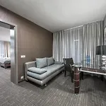 Volcano Hotel 4*