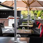 Volcano 4* Praag