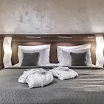 Volcano Hotel Praag
